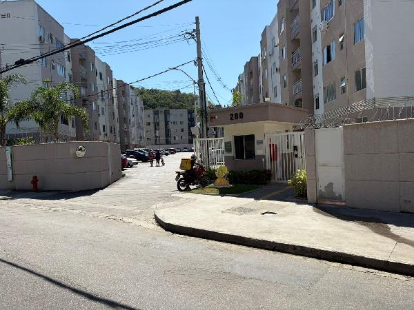 Apartamento no Curicica