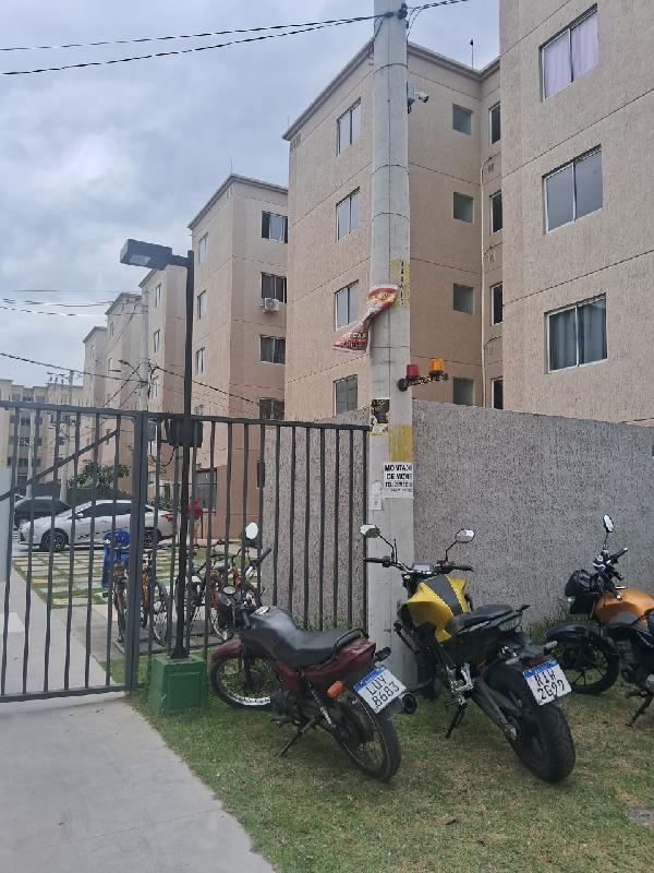 Apartamento no Res Jardim Jasmim