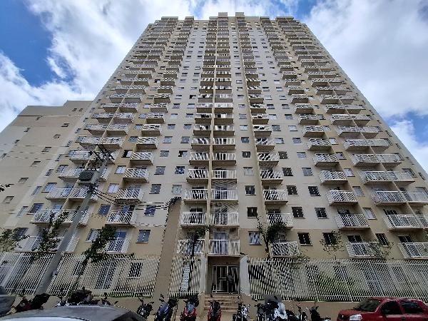 Apartamento no Cond Res Plano e Parque Nabuco Sabiá