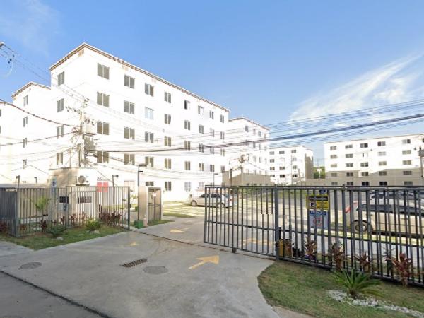 Apartamento no Cond Parque Violeta