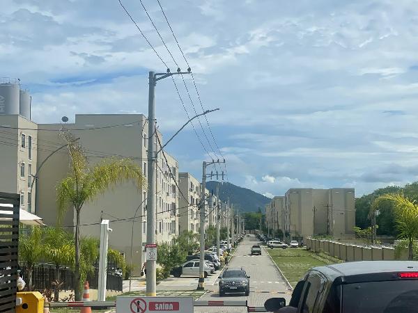 Apartamento no Condomínio Residencial Vitória Régia