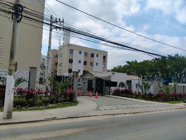 Apartamento no Novolar Jds do Brito