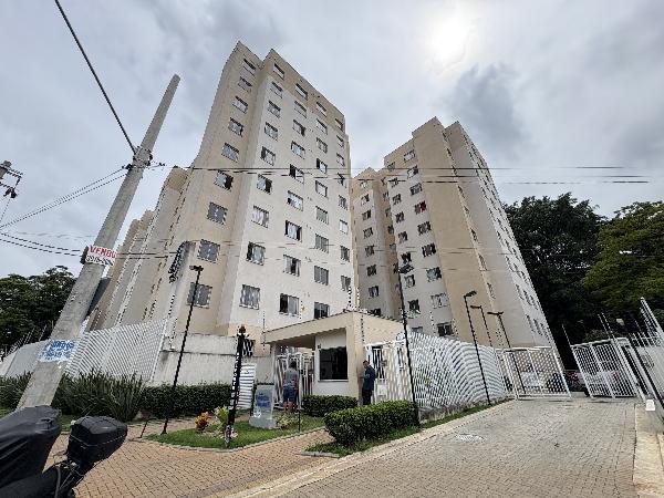 Apartamento no Cond Res Plano e Estacao Piqueri Ii