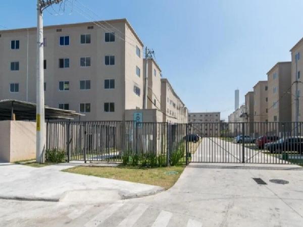 Apartamento no Condominio Estação Guanabara Ii
