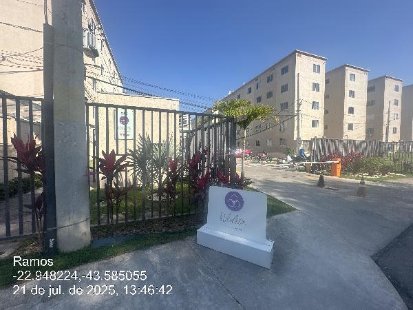 Apartamento no Cond Parque Violeta