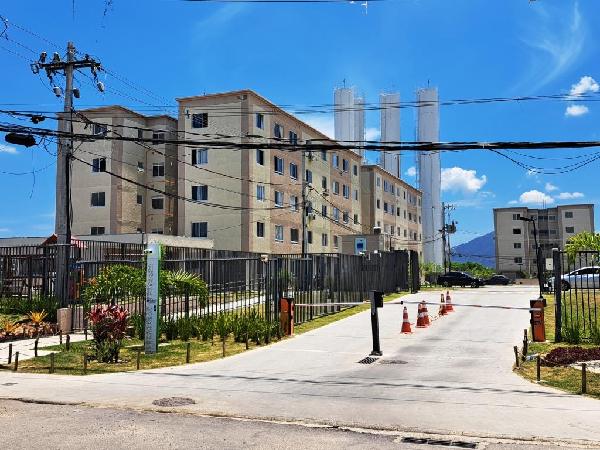 Apartamento no Cond Praia Park Mar