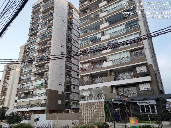 Apartamento no Res Vita Parque