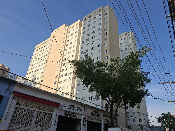 Apartamento no Condominio Residencial Plano e Estação Bras