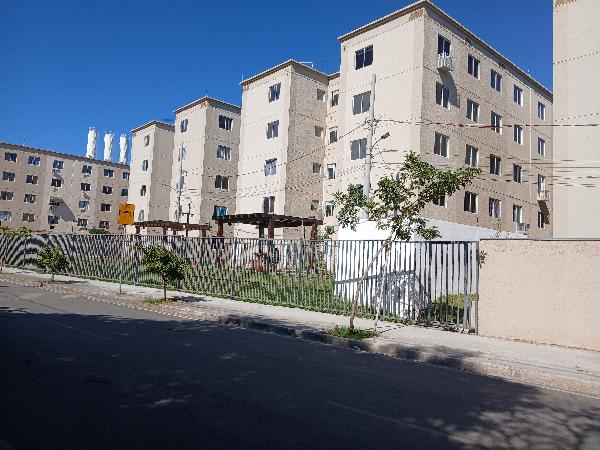 Apartamento no Cond Parque Violeta