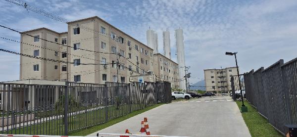 Apartamento no Cond Praia Park Mar