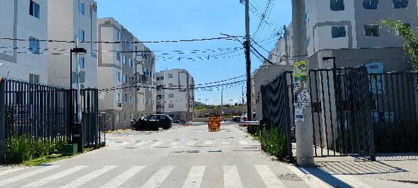 Apartamento no Res Jardim Margarida