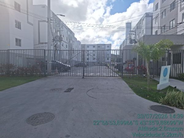Apartamento no Cond Parque Iris