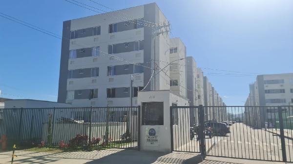Apartamento no Recanto das Aguas