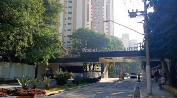 Apartamento no Jardim Iris